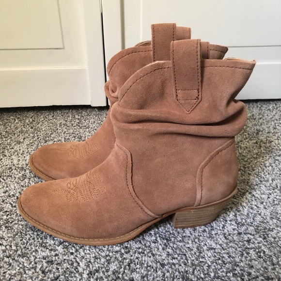 dingo Shoes - NWT DINGO WOMEN’S JACKPOT WESTERN BOOTIES